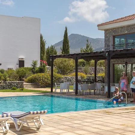 Sea View Tranquility Apartment Akanthou